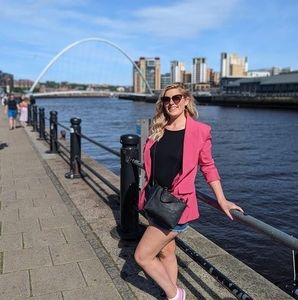 Meet your Posher, Nikki